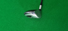 Load image into Gallery viewer, Titleist 980F Fairway 3 Wood 15° Stiff
