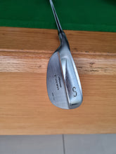 Load image into Gallery viewer, Mizuno MX-20 Sand Wedge LH Regular
