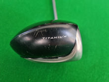 Load image into Gallery viewer, TaylorMade R580 XD Driver 9.5° Stiff
