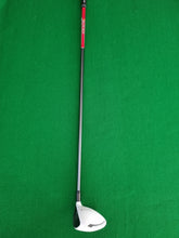 Load image into Gallery viewer, TaylorMade Burner Superfast 2.0 Fairway 5 Wood LH 18° Regular with Cover
