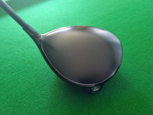 Load image into Gallery viewer, TaylorMade Stealth Plus+ Driver 10.5° Stiff with Cover
