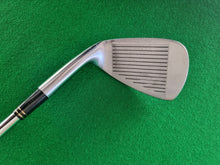 Load image into Gallery viewer, Mizuno Tour Proven TP-21 M Gap Wedge Regular
