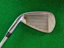 Load image into Gallery viewer, Dunlop DDH Irons 5 - SW Regular
