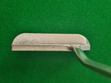 Load image into Gallery viewer, Nike Unitized Retro Putter 35&quot;
