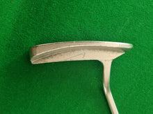 Load image into Gallery viewer, Nike Unitized Retro Putter 35&quot;
