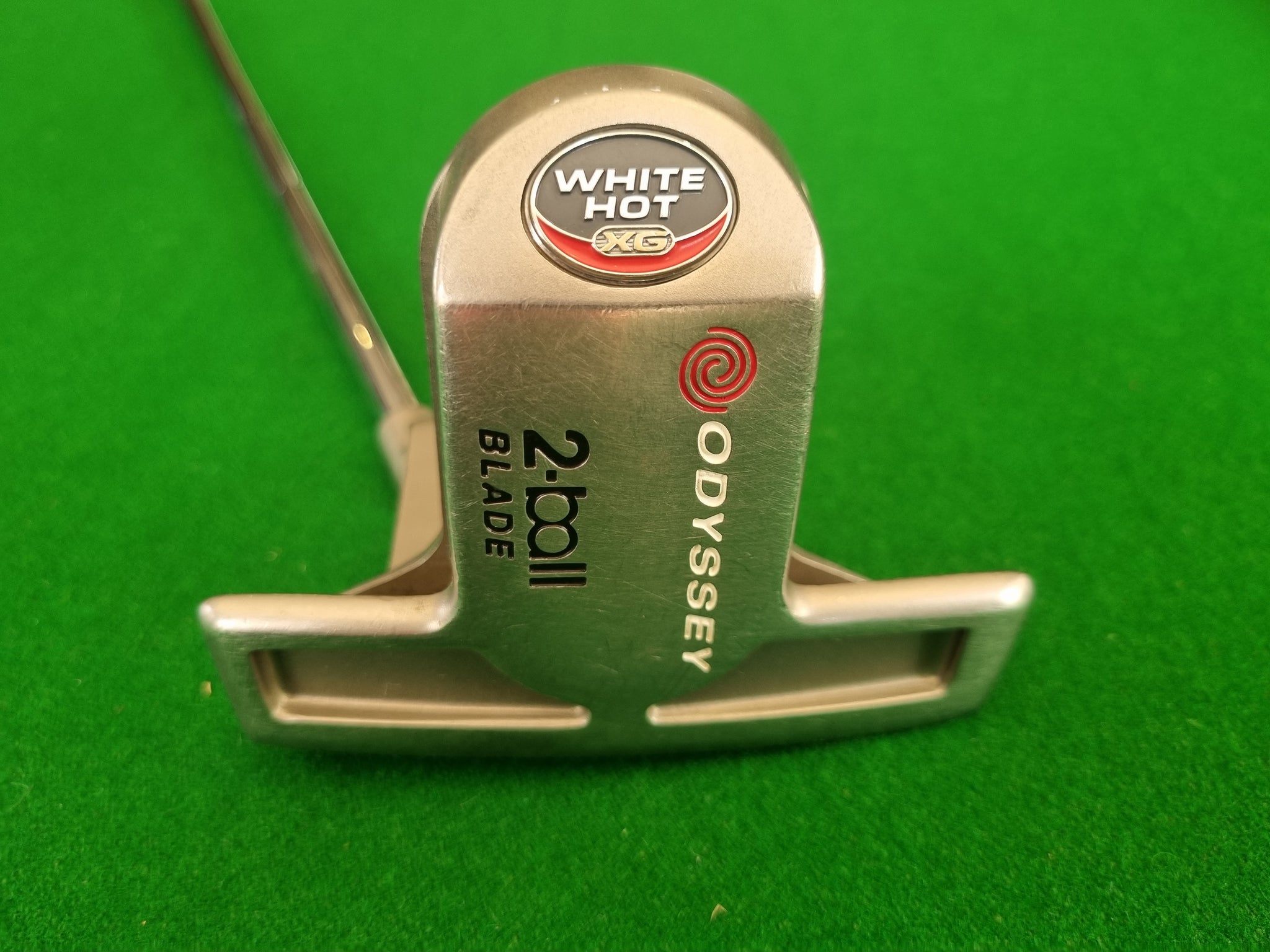 Odyssey White Hot XG 2-ball Blade offers Putter