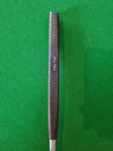 Load image into Gallery viewer, Spalding Putter 35&quot;
