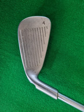 Load image into Gallery viewer, Ping G15 Irons 4 - PW Black Dot Regular
