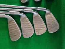 Load image into Gallery viewer, Ping G15 Irons 4 - PW Black Dot Regular
