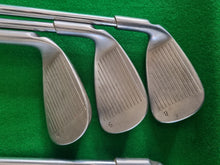 Load image into Gallery viewer, Ping G15 Irons 4 - PW Black Dot Regular
