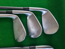 Load image into Gallery viewer, Titleist 712 CB Forged Irons 4 - PW Stiff
