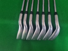 Load image into Gallery viewer, TaylorMade R5 XL Irons 4 - PW Regular
