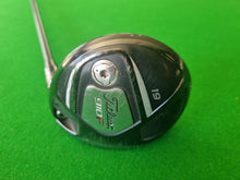 Load image into Gallery viewer, Titleist 910F Fairway Wood 19° Regular with Cover
