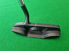 Load image into Gallery viewer, Spalding Pro Flite Putter 35&quot;
