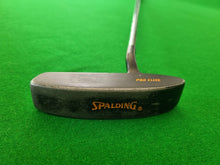 Load image into Gallery viewer, Spalding Pro Flite Putter 35&quot;
