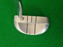 Load image into Gallery viewer, Odyssey Dual Force Rossie II Putter 36&quot;
