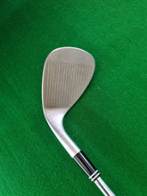 Load image into Gallery viewer, Cleveland CBX Sand Wedge 56°
