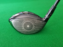 Load image into Gallery viewer, Callaway Epic Flash Driver 9° Stiff with Cover
