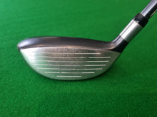 Load image into Gallery viewer, Cleveland HiBore 3 Wood 15° Regular
