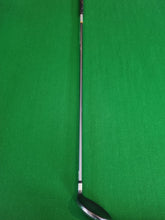 Load image into Gallery viewer, Cleveland HiBore 3 Wood 15° Regular
