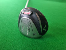 Load image into Gallery viewer, Mizuno MP Titanium 5 Wood 18° Stiff
