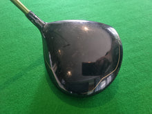 Load image into Gallery viewer, Cleveland Custom 588 Driver 9° Stiff with Cover
