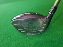 Load image into Gallery viewer, Cleveland Custom 588 Driver 9° Stiff with Cover
