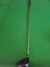 Load image into Gallery viewer, Cleveland Custom 588 Driver 9° Stiff with Cover
