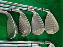 Load image into Gallery viewer, Callaway Hawk Eye VFT Irons 3 - SW Uniflex in Mint Condition
