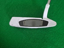 Load image into Gallery viewer, TaylorMade Ghost Tour DA.62 Putter 35&quot; with Cover
